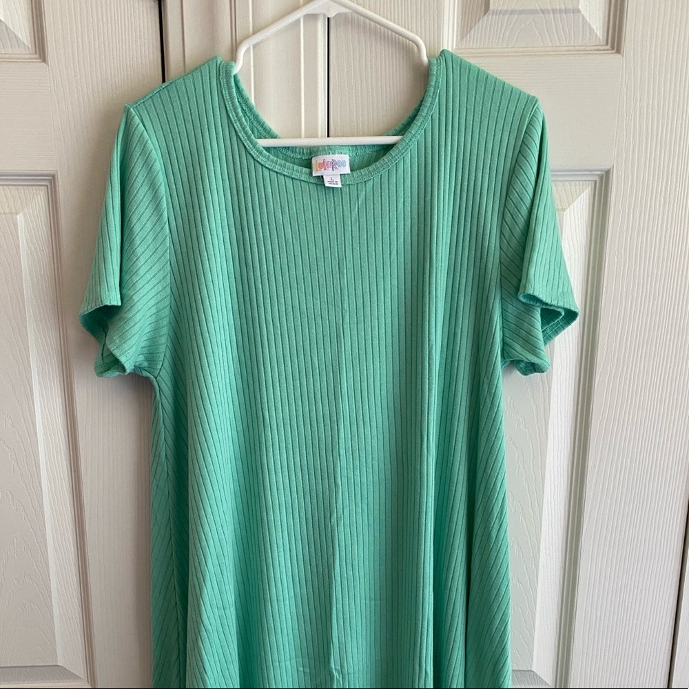 L Lularoe Carly dress